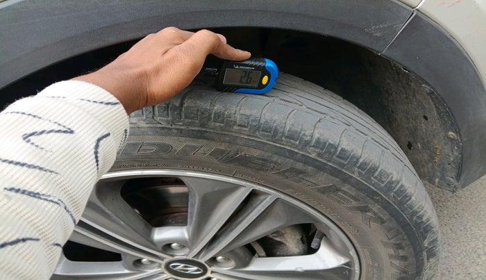 2017 Hyundai Creta SX PLUS AT 1.6 DIESEL, Diesel, Automatic, 1,06,000 km, tyre