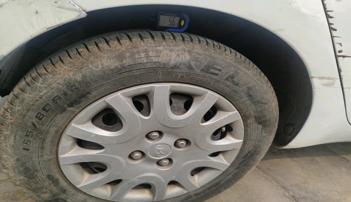 2010 Hyundai i20 MAGNA (O) 1.2, Petrol, Manual, 1,01,876 km, tyre