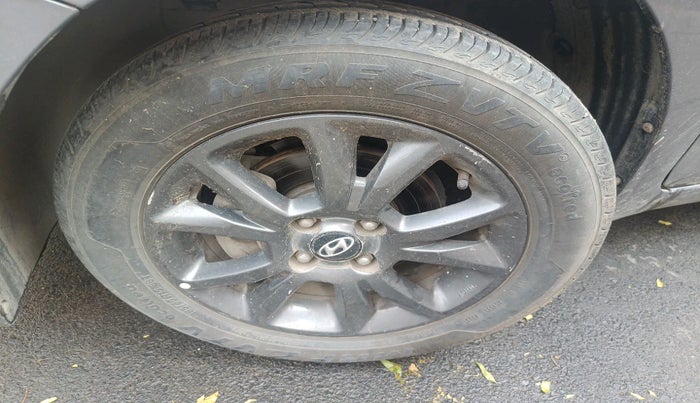 2019 Hyundai Elite i20 SPORTZ PLUS 1.2, Petrol, Manual, 1,06,777 km, tyre