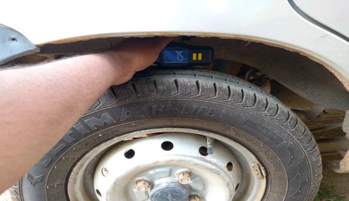 2011 Maruti Alto LXI, Petrol, Manual, 75,831 km, tyre
