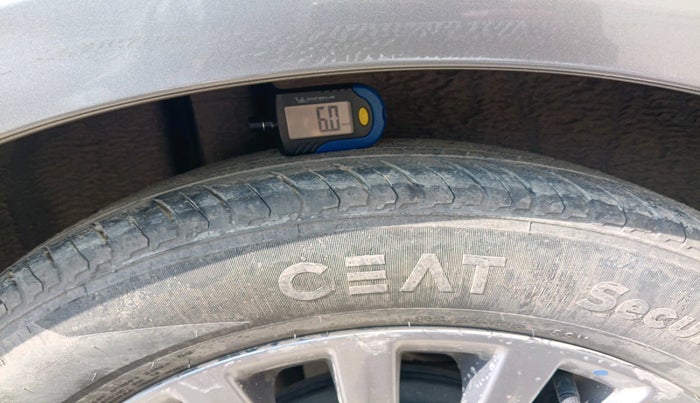 2018 Maruti Ciaz ALPHA  AT 1.4  PETROL, Petrol, Automatic, 92,362 km, tyre