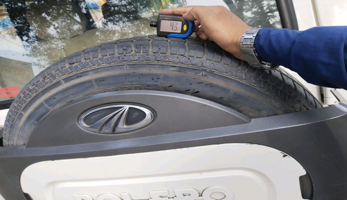 2018 Mahindra Bolero POWER PLUS SLX, Diesel, Manual, 90,585 km, tyre