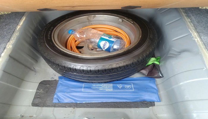 2021 Honda City 1.5L I-VTEC ZX CVT, Petrol, Automatic, 56,713 km, tyre