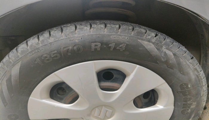 2010 Maruti Ritz VDI, Diesel, Manual, 1,39,427 km, tyre