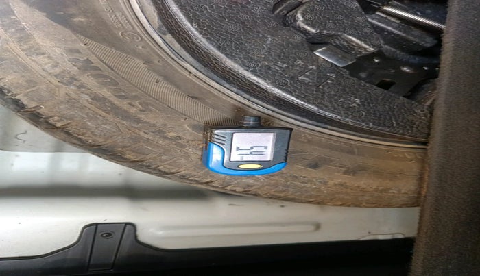 2019 Hyundai Creta SX AT 1.6 PETROL, Petrol, Automatic, 1,01,271 km, tyre