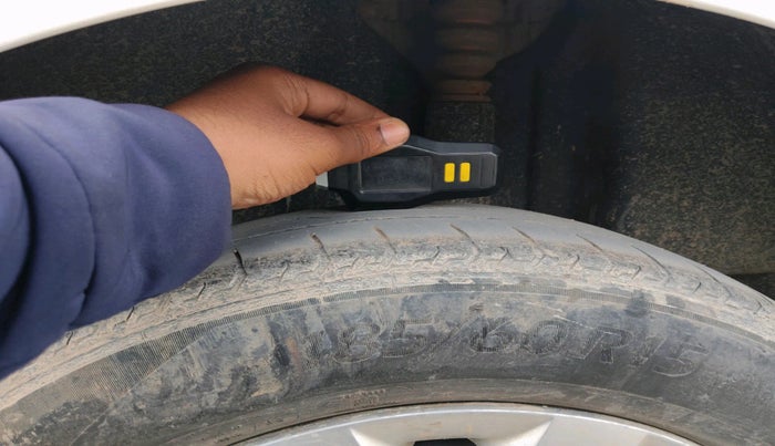 2015 Volkswagen Vento COMFORTLINE DIESEL 1.5, Diesel, Manual, 1,56,296 km, tyre