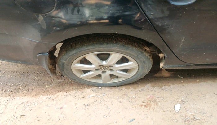 2012 Volkswagen Vento HIGHLINE DIESEL 1.6, Diesel, Manual, 1,04,659 km, tyre