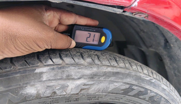 2014 Honda Brio VX MT, Petrol, Manual, 5,91,514 km, tyre