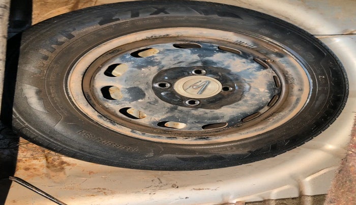 2012 Ford Figo EXI 1.4 DIESEL, Diesel, Manual, 1,56,176 km, tyre