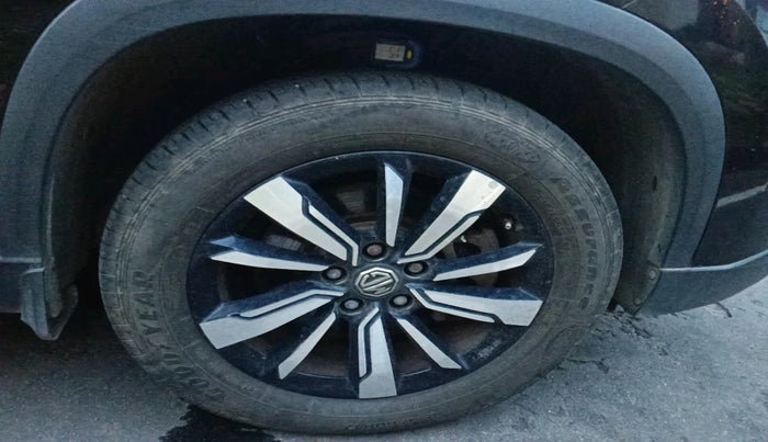 2020 MG HECTOR SHARP 1.5 DCT PETROL, Petrol, Automatic, 40,600 km, tyre