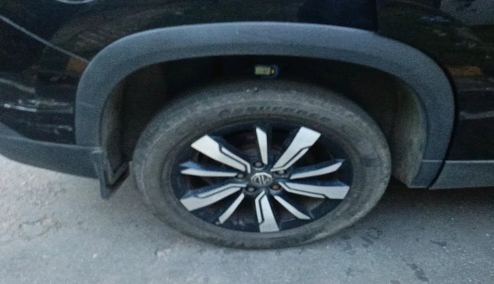 2020 MG HECTOR SHARP 1.5 DCT PETROL, Petrol, Automatic, 40,600 km, tyre