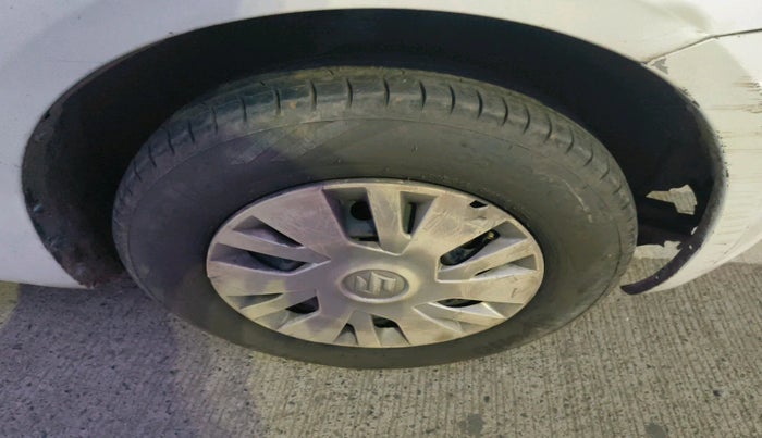 2012 Maruti Swift VDI, Diesel, Manual, 1,74,738 km, tyre