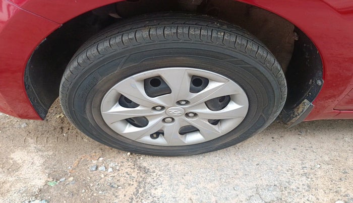 2016 Hyundai Elite i20 SPORTZ 1.2, Petrol, Manual, 71,324 km, tyre