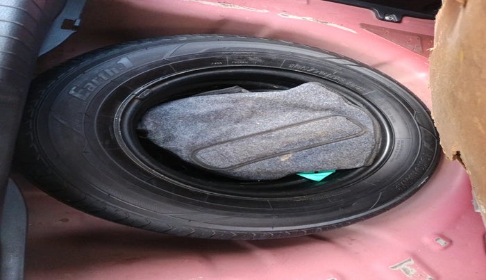 2016 Hyundai Elite i20 SPORTZ 1.2, Petrol, Manual, 71,324 km, tyre