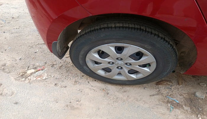 2016 Hyundai Elite i20 SPORTZ 1.2, Petrol, Manual, 71,324 km, tyre