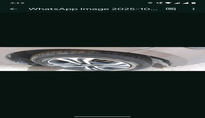 2019 Tata Tiago XZ PETROL, Petrol, Manual, 25,292 km, tyre