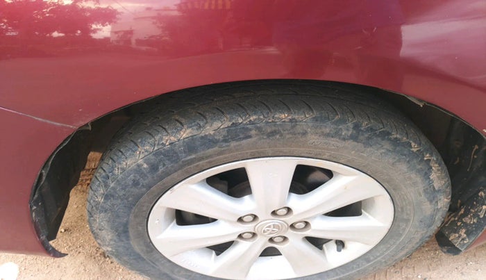 2010 Toyota Corolla Altis G PETROL, Petrol, Manual, 85,980 km, tyre