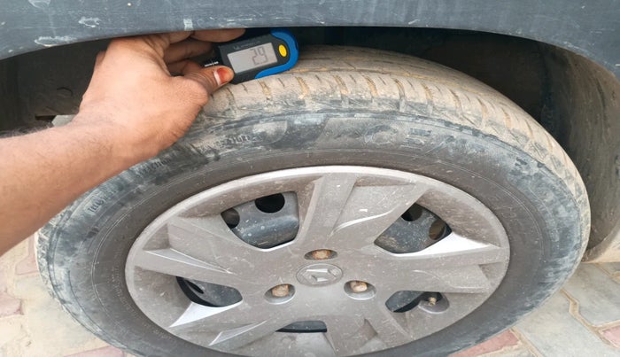 2020 Renault Kwid RXT 1.0 (O), Petrol, Manual, 84,827 km, tyre