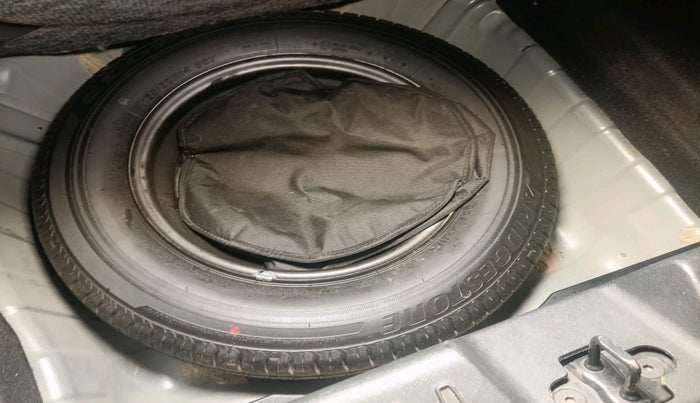 2021 Tata ALTROZ XM PLUS PETROL, Petrol, Manual, 64,185 km, tyre