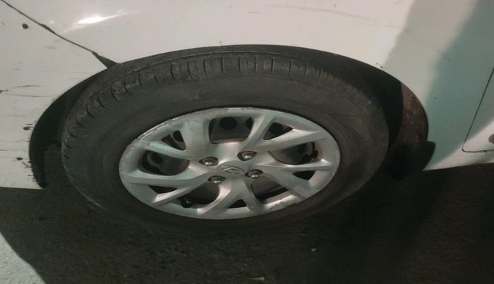 2017 Hyundai Grand i10 SPORTZ 1.2 KAPPA VTVT, Petrol, Manual, 78,171 km, tyre