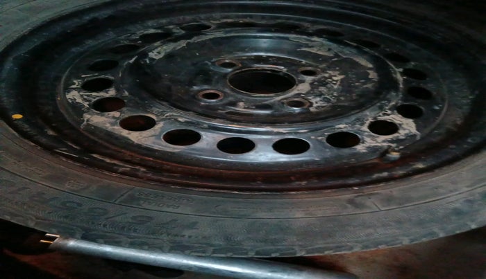 2012 Honda City 1.5L I-VTEC S MT, Petrol, Manual, 1,00,805 km, tyre