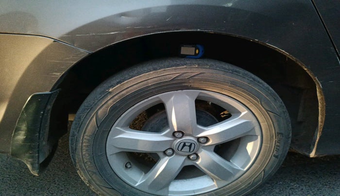 2012 Honda City 1.5L I-VTEC S MT, Petrol, Manual, 1,00,805 km, tyre