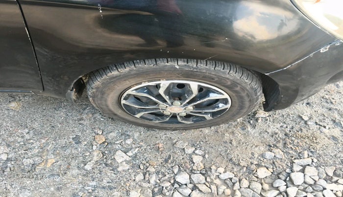 2010 Hyundai i20 ASTA 1.4 CRDI, Diesel, Manual, 83,538 km, tyre