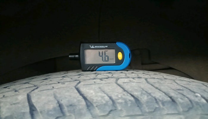 2019 Mahindra XUV500 W7, Diesel, Manual, 56,575 km, tyre