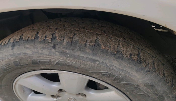 2010 Toyota Fortuner 3.0 4X4 MT, Diesel, Manual, 2,40,748 km, tyre