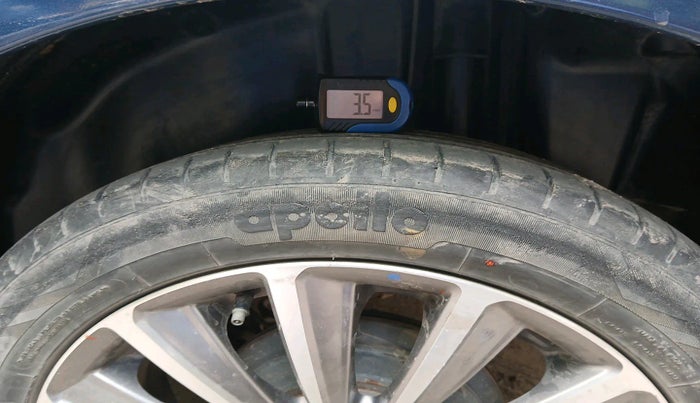 2020 Maruti Ciaz ALPHA 1.5 SHVS PETROL, Petrol, Manual, 74,406 km, tyre