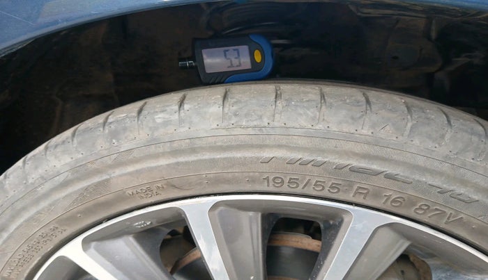 2020 Maruti Ciaz ALPHA 1.5 SHVS PETROL, Petrol, Manual, 74,406 km, tyre