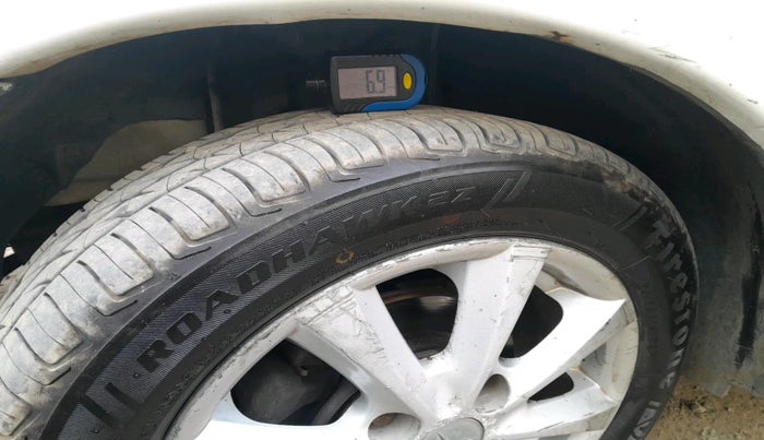 2013 Tata Indica EV2 LX, Diesel, Manual, 1,95,865 km, tyre