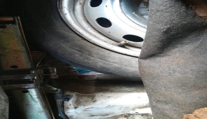 2013 Tata Indica EV2 LX, Diesel, Manual, 1,95,865 km, tyre