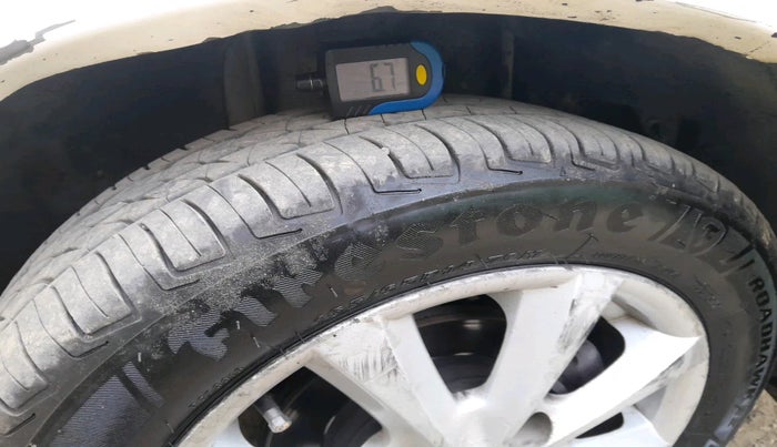2013 Tata Indica EV2 LX, Diesel, Manual, 1,95,865 km, tyre