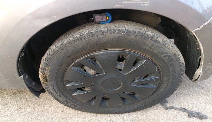 2012 Hyundai i20 MAGNA 1.2, Petrol, Manual, 89,326 km, tyre