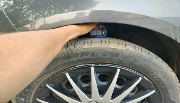 2020 Tata ALTROZ XT PETROL, Petrol, Manual, 34,499 km, tyre