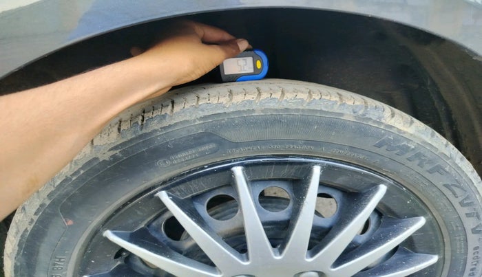 2020 Tata ALTROZ XT PETROL, Petrol, Manual, 34,499 km, tyre