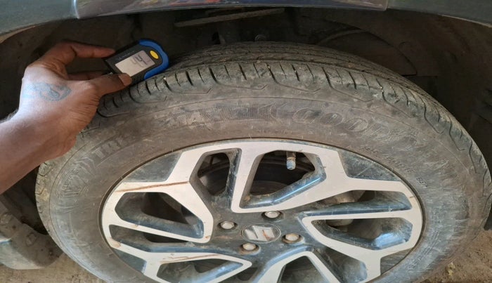 2023 Maruti FRONX ALPHA 1.0L TURBO MT DUAL TONE, Petrol, Manual, 18,700 km, tyre