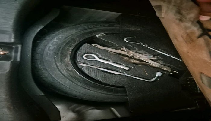 2017 Honda WR-V 1.2L I-VTEC VX MT, Petrol, Manual, 51,667 km, tyre