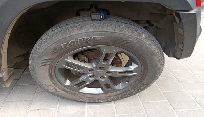 2022 Mahindra Thar LX D AT 4WD HT, Diesel, Automatic, 22,824 km, tyre