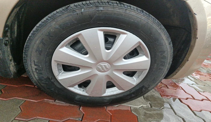 2011 Maruti Swift Dzire VXI, Petrol, Manual, 73,094 km, tyre