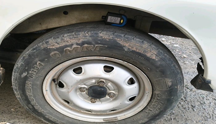 2011 Maruti Eeco 7 STR, Petrol, Manual, 65,534 km, tyre