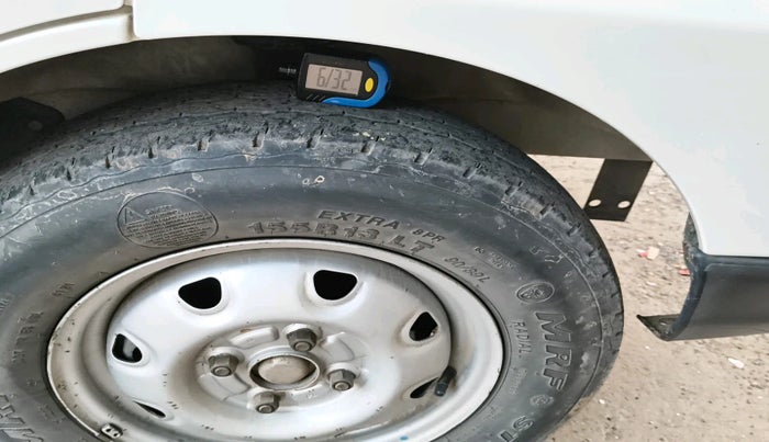 2011 Maruti Eeco 7 STR, Petrol, Manual, 65,534 km, tyre