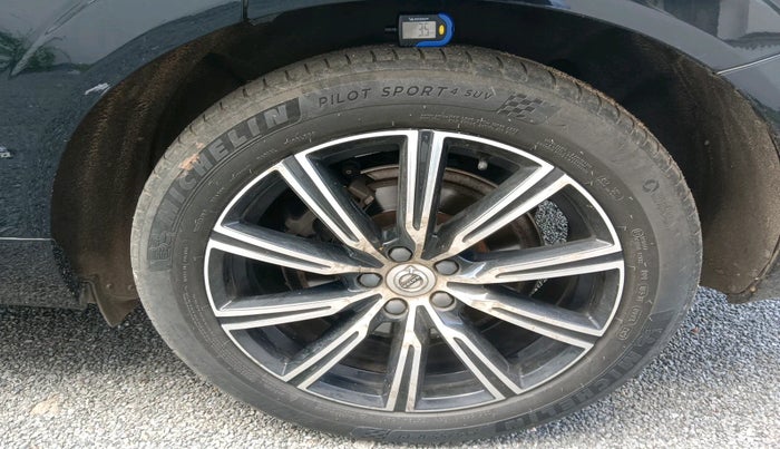 2019 Volvo XC 60 D5 INSCRIPTION, Diesel, Automatic, 85,149 km, tyre