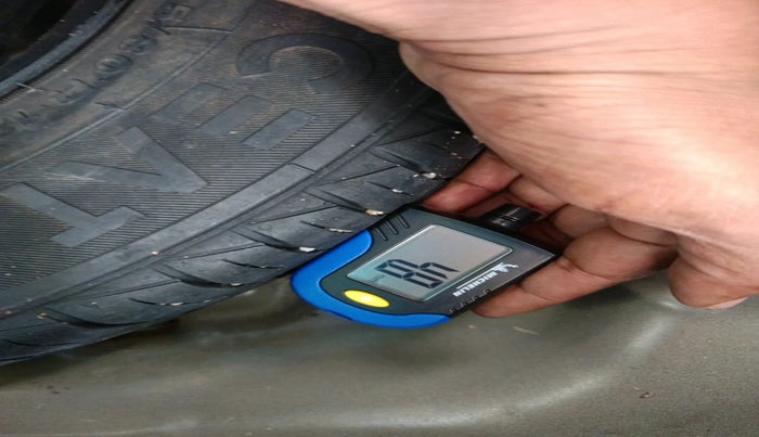 2020 Maruti Alto VXI, Petrol, Manual, 55,000 km, tyre