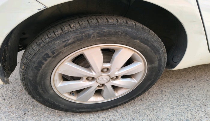 2013 Hyundai i20 SPORTZ 1.2, Petrol, Manual, 77,562 km, tyre