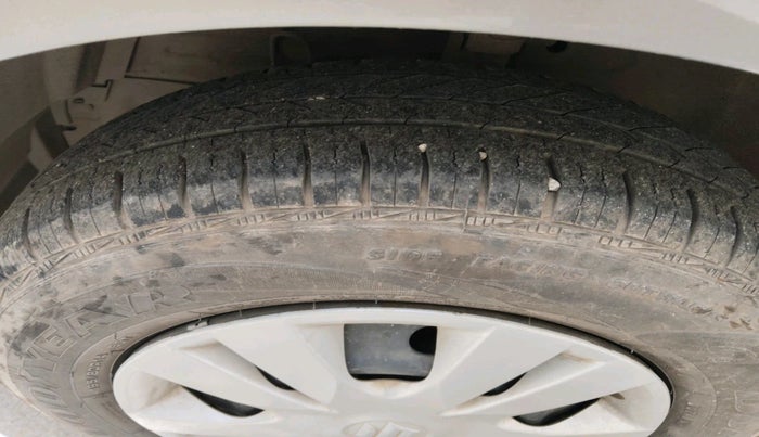 2014 Maruti Swift Dzire VXI, Petrol, Manual, 78,298 km, tyre