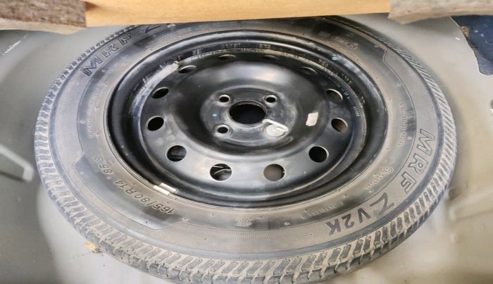 2014 Maruti Swift Dzire VXI, Petrol, Manual, 78,298 km, tyre