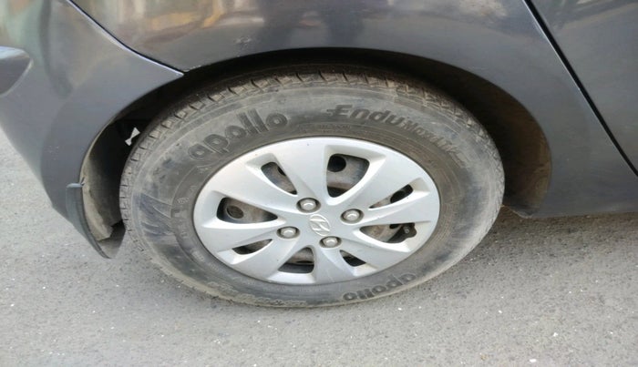 2012 Hyundai i10 SPORTZ 1.2, Petrol, Manual, 63,463 km, tyre