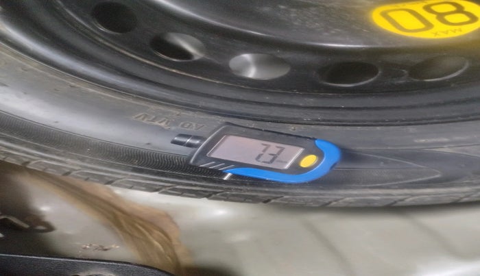 2016 Maruti Baleno ZETA DIESEL 1.3, Diesel, Manual, 1,36,868 km, tyre